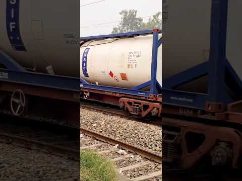 Food Products Supplier Exsif Containers Of Maalgaadi #trainshorts #exsiftank