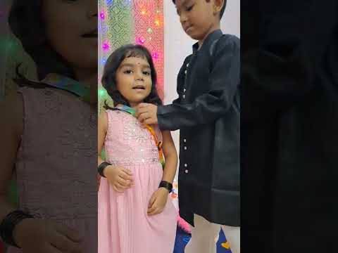 rakhi 🎁 #viral#love#twinsisters#trending#subscribe#video#viralvideo#viralshorts#funny#like#share