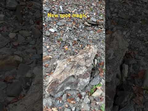 JACKPOT Huge Garnet specimen on the Ottauquechee #Prospecting #gemstone #Gold #Vermont #Rockhound ￼￼