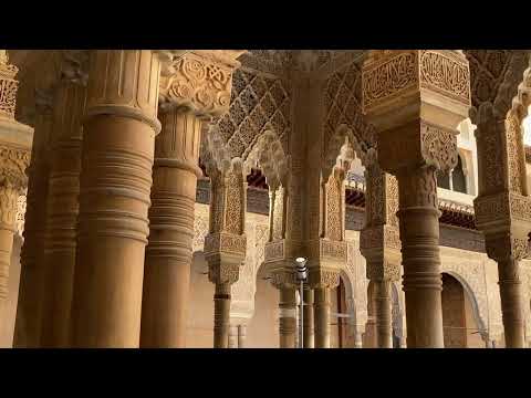 Patio of The Lions, Nasrid Palaces, Alhambra, Granada