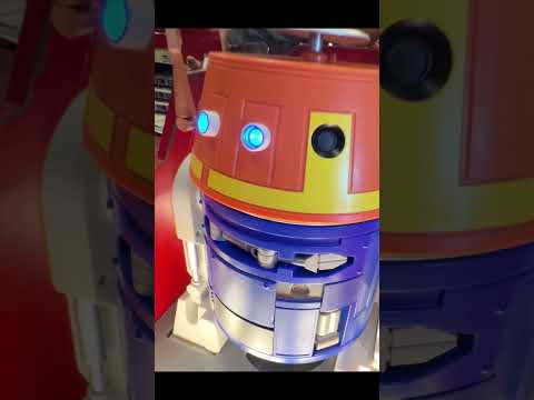 Let’s Build Star Wars Droids at Disney