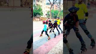 Skating lover 😍 #viraltrend #foryou #youtubeshorts #1millone #1000subscriber #inlineskating #love