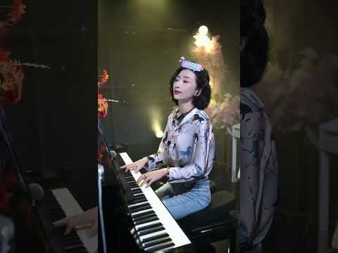 路与他人各不同，不必听风就动容 #钢琴音乐 #piano #音樂 #music #治愈音樂