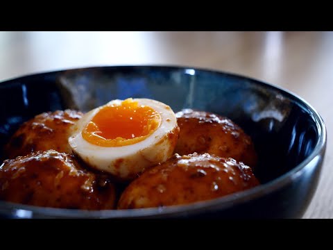 Korean soft boiled eggs～with a bowl of scallion oil noodles.....