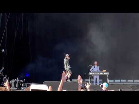 Billie Eilish - Bad Guy Live @ Tinderbox Festival. Odense, Denmark, 27.06.19