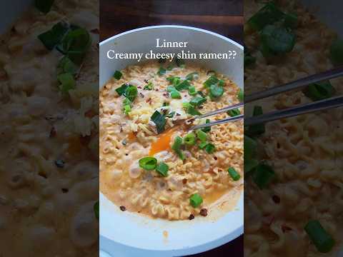 Creamy cheesey Shin ramen?? #shinnoodles #shinramen #cheesynoodles #cheese #asmrfood #spicynoodles