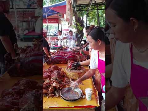 Happy Sunday and in Cebu it is a good day to visit Talisay Litson Food Park ! #kalamicebu #eatlocal