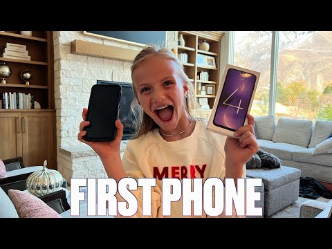 HOW OLD IS TOO YOUNG TO GET A CELL PHONE? | WHAT’S THE RIGHT AGE FOR KIDS TO GET THEIR FIRST PHONE?