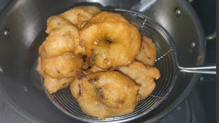 Ulli Garelu Recipe /Medu Vada In Telugu/Andhra Traditional Garelu Recipe In Telugu