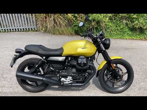 2022 MOTO GUZZI V7 IV STONE, 1972 MILES - WALKAROUND - COMPLETELY MOTORBIKES