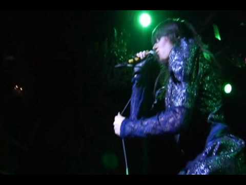 Cold Night (live) - Yeah Yeah Yeahs