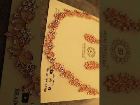 Neck chain unboxing #trending #minivlog #induthoughts #viralvideo #neckchain #necklace #unboxing