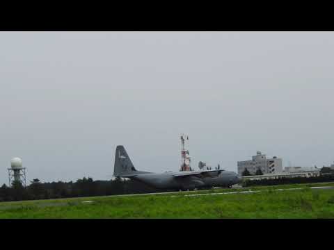 百里基地から訓練に向かうC-130J！！