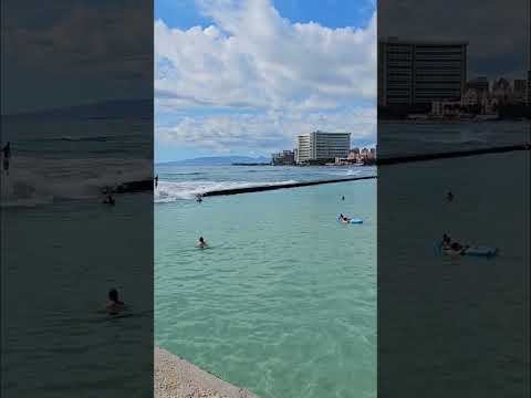 Taking a stroll on the beaches of Waikiki. 夏威夷威基基海灘散步🚶‍♀️‍➡️🚶‍♀️‍➡️😎