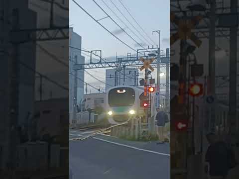 夕焼けの街並みを走る、30000系回送電車　#西武池袋線 #西武30000系