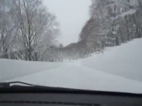 【車載カメラ】冬の八甲田　ロープウェイから下り【雲谷峠で雪に突っ込む】