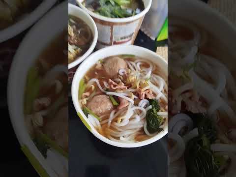 Beef noodle soup #shortviral #food #beefsoup