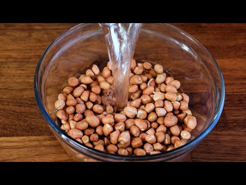 Pour water into the peanuts and better than meat! A healthy and delicious recipe