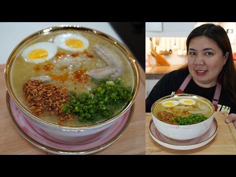 Arroz Caldo | Lugaw with Chicken & Egg