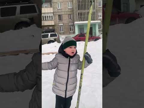 Никита пробует новый способ качаться #live #like #лайк #качканар #привет #сын #baby #shorts #music