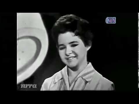 Sweet Nothin's by  Brenda Lee (with Lyrics)