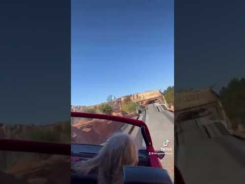 Radiator Springs Racers (SHORTS)