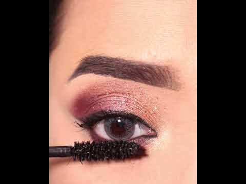 Simple and Easy Eyeshadow Look || Sparkly Eye Makeup Tutorial || Shilpa #shorts #shortsvideo