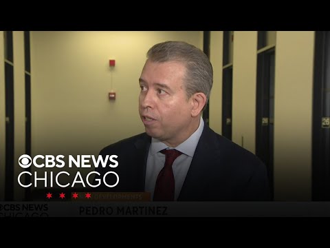 Judge orders Chicago school board members to stay away from CPS CEO's contract talks with teachers'