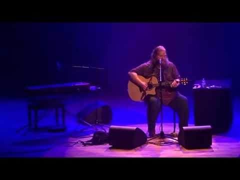 Matt Andersen  -  Ain't no sunshine (live in Musis arnhem)