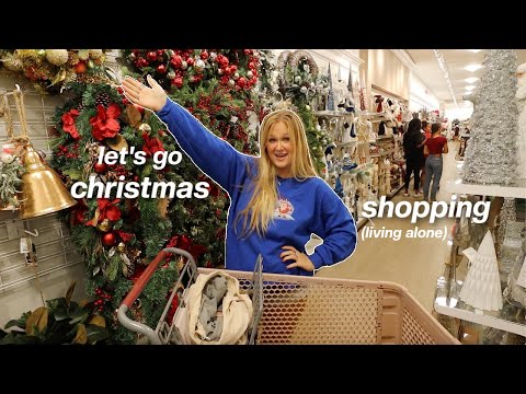 christmas DECOR SHOPPING for my apartment !