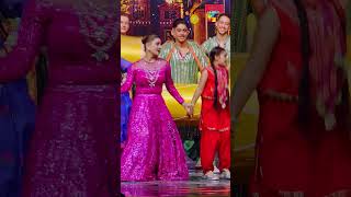 Kubra Khan & Farhan Saeed's Electrifying Performance | 9th HUM Awards Dubai 🔥#kubrakhan #farhansaeed