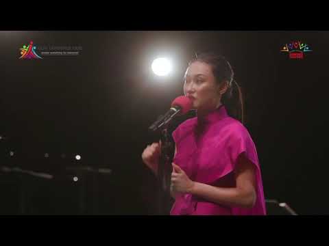 黃川美 ~ 永远的微笑 (华语经典歌) @ Dawn Wong & The Shanghai Jazz Club | Dawn Wong ~ Forever Smile (Mandarin Song)