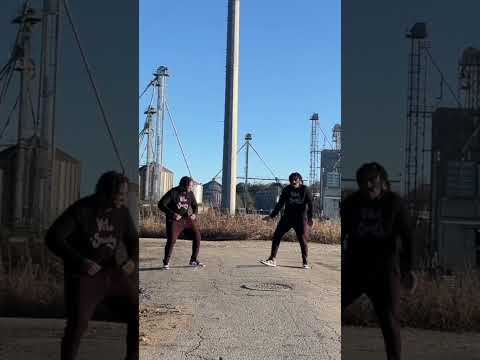 dancing with my shadow clones to “Nico Robin”