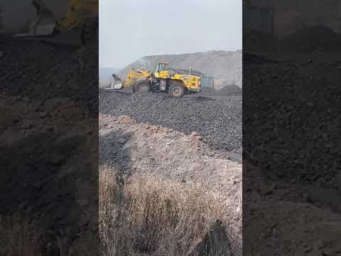 KOMATSU WHEEL LOADED WA-600 #komatsu #video #youtube #youtubeshorts #working #loader #shorts #song