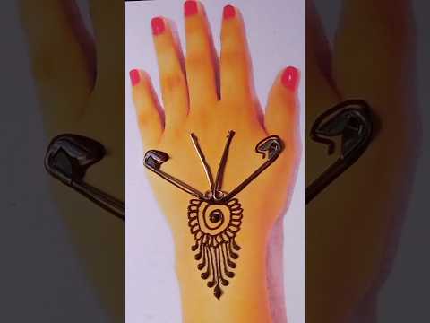 Easy Simple Mehndi Design using safety 🧷 #mehndi #easymehndi #youtubeshorts #shorts #viralvideo