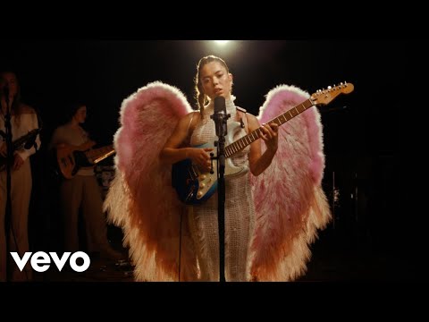 Nilüfer Yanya - midnight sun (Live on the Tonight Show Starring Jimmy Fallon)