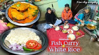 Homemade Fish Curry White Rice 🍛 गांव के स्टाइल में मछली चावल