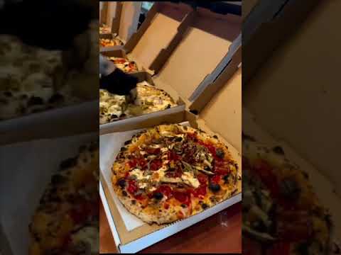 Dubai special pizza flavours