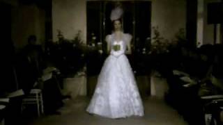 Oscar de la Renta Spring Bridal 2010 Collection.flv