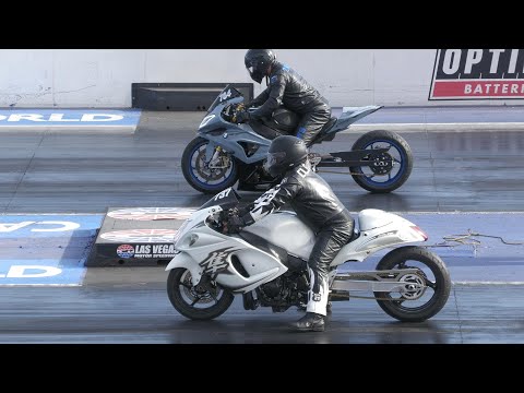 Hayabusa vs BMW 1000RR - superbikes drag racing