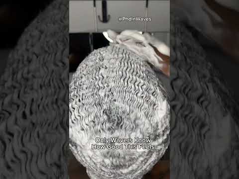 Satisfying 360 Waves Wash & Style Lather