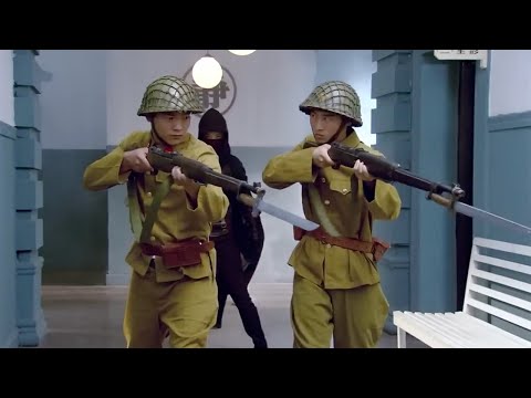 Chinese female agent breaks into hospital alone and kills Japanese soldiers