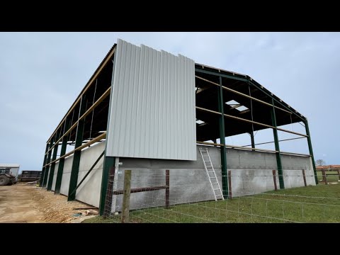 Build your own grain store/steel frame building (part 3) concrete walls and cladding.