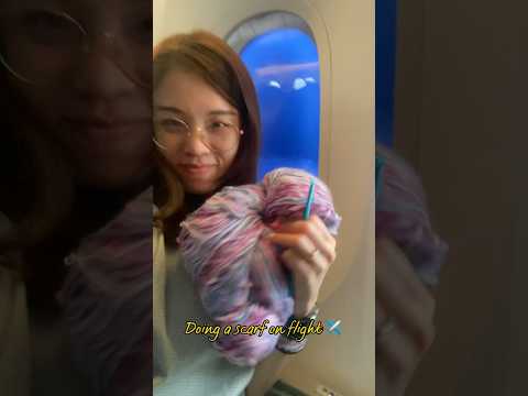 Crochet a scarf during a flight 🥹🥹 #crochet #crochetscarf #shorts #travel #crochetvlog