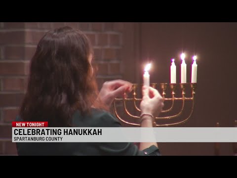 Spartanburg synagogue celebrates Hanukkah