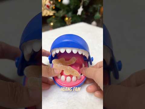 SHARK DENTIST EATING GUMMY CANDY