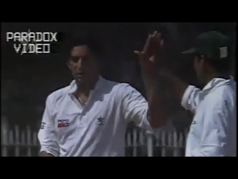 Wasim Akram Fierce bowling spell 5 wickets VS SL 1995 *RARE*