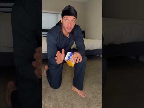 Mack Hollins December Challenge Day 20 - CARPET CLEANING #mackhollins #football #therapy #cold