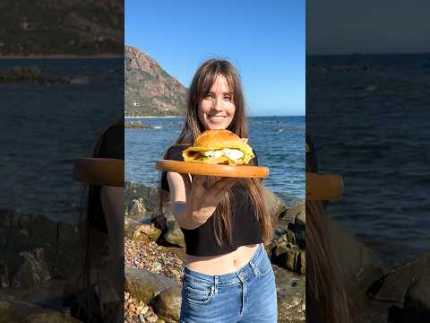 Solo Camping in Sardinia, making a Juicy Ham Sandwich by the beach #solocamp #outdoorcooking