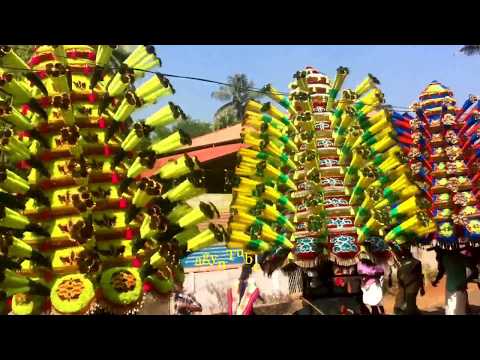 Kerala Temple Festival | Kavadiyattam | Utsavam